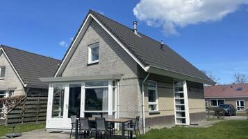 House | Exterior