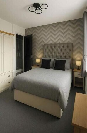 1 Schlafzimmer, Bügeleisen/Bügelbrett, WLAN, Bettwäsche