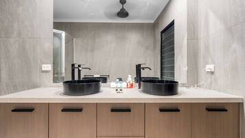 House | 3 bedrooms