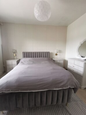 2 Schlafzimmer, kostenloses WLAN, Bettwäsche