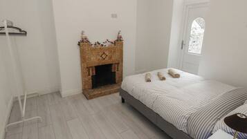 5 bedrooms, individually decorated, individually furnished, free WiFi
