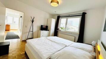 4 bedrooms, WiFi