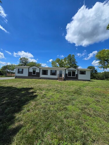Peaceful 4-bedroom farmhouse perfect for relaxing stays in Nancy