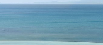 Sundara, Exclusive Seaview Estate with Grand Pool & Direct Beach Access