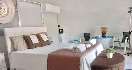 Dôme Glamping Villena pour Couple, Petit-Déjeuner Inclus