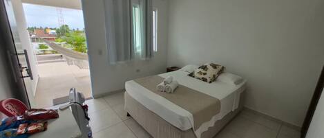 Classic Double Room, Garden View