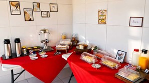Free daily buffet breakfast  - Sonho Nosso Pousada (Maragogi)