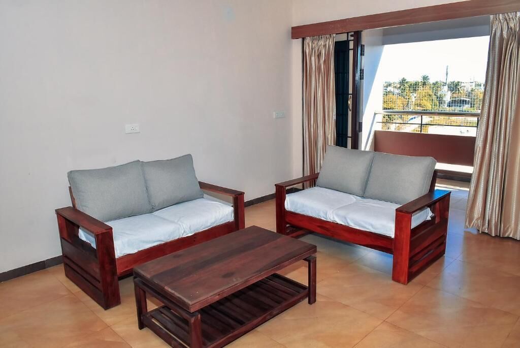 Kamar Double Deluks, balkon, pemandangan kota | Interior