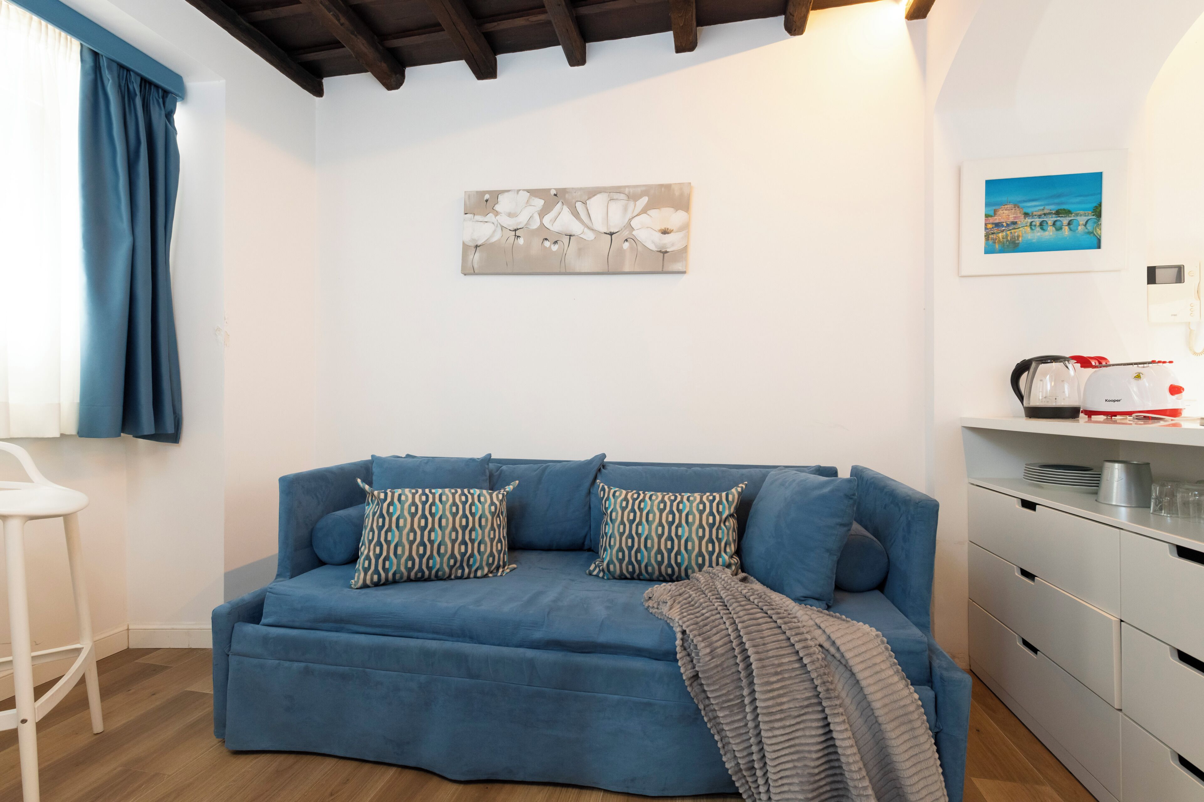 Appartamento Standard | Area soggiorno | TV LED 40 pollici con canali digitali