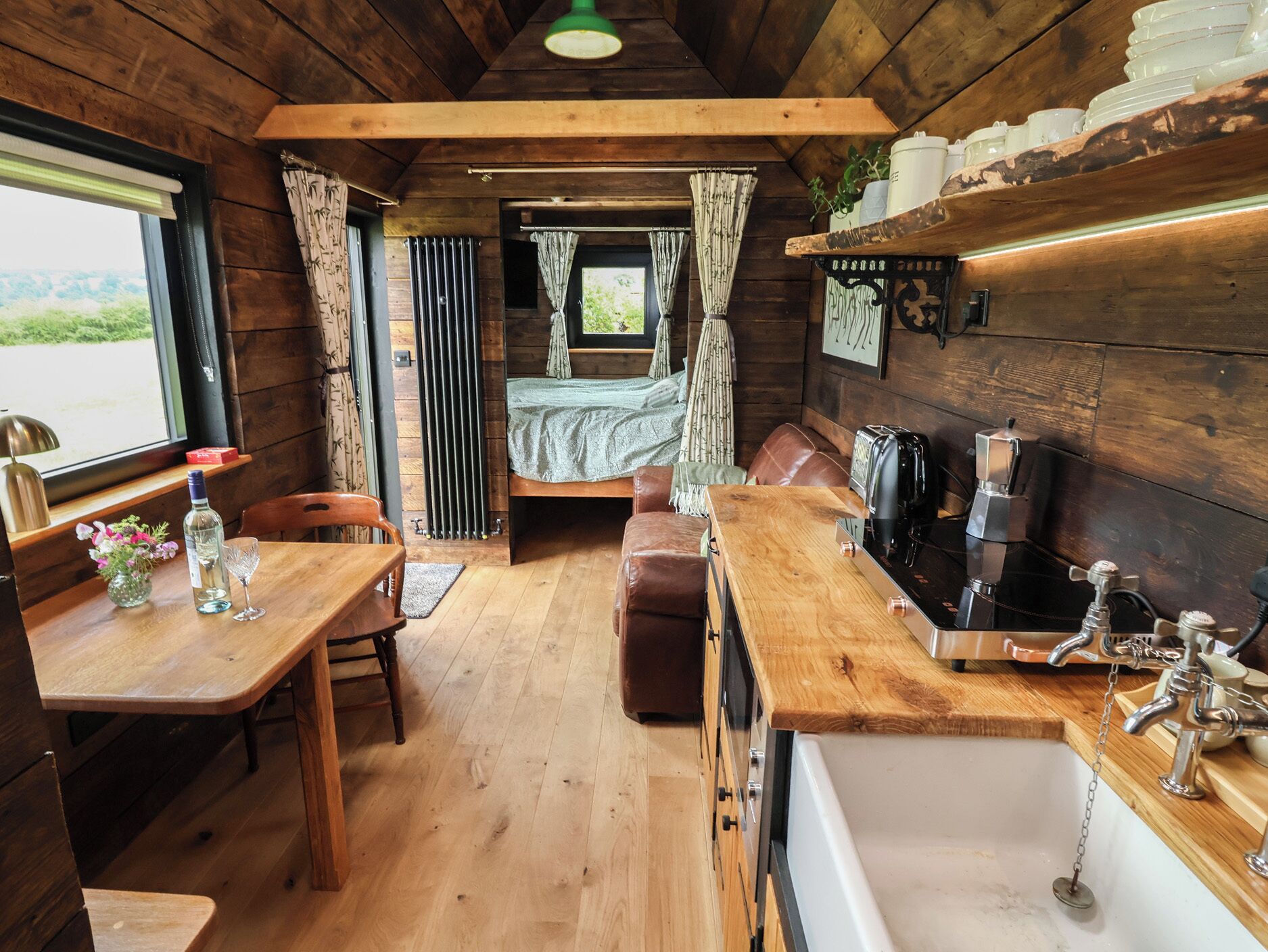 1 bedroom, WiFi (free), individually decorated, individually furnished