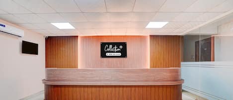 House | Reception