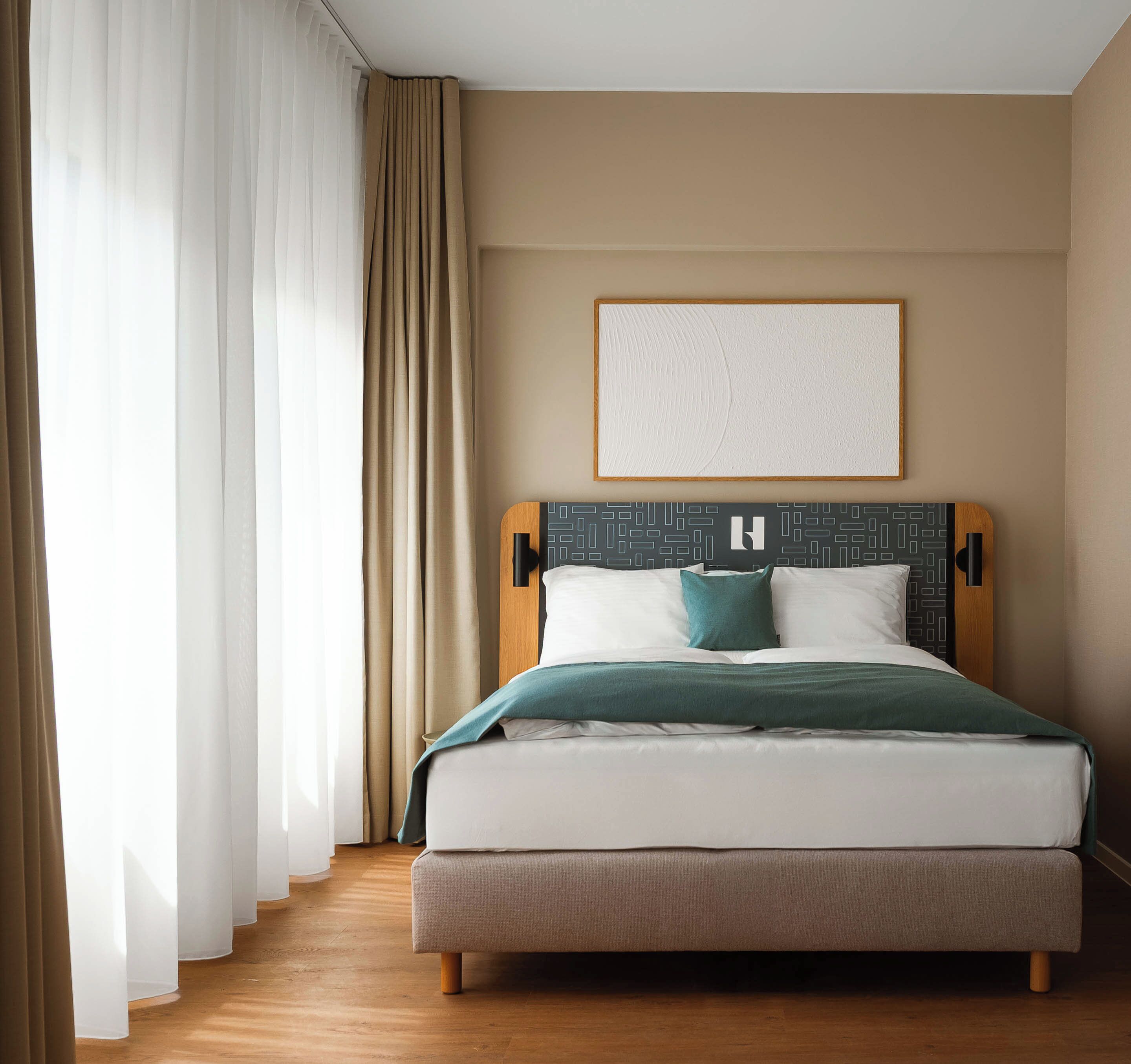 Decoración personalizada, muebles diferentes y escritorio 