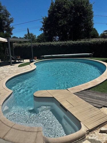 40 m² air-conditioned chalet in Callian (83440) + access to the pool