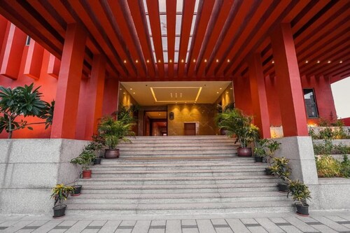 Gulab Kothi by Grapevine Varanasi