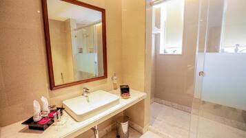 Shower, free toiletries, slippers, soap