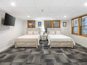 1 bedroom, iron/ironing board, WiFi (free), bed sheets