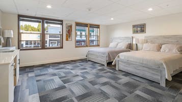 1 bedroom, iron/ironing board, WiFi (free), bed sheets