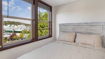 1 chambre, fer et planche à repasser, Wi-Fi gratuit, draps fournis