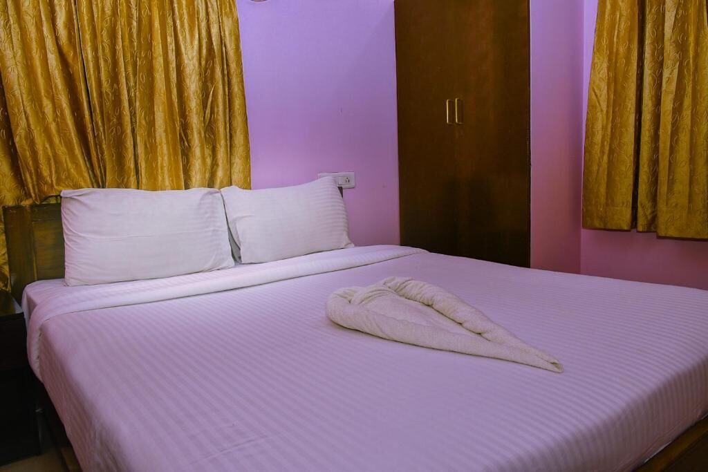 Deluxe Double Room, City View | Free WiFi
