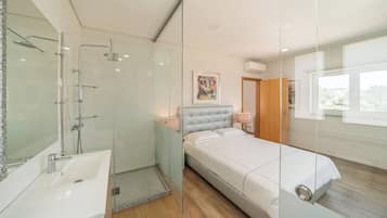 Premium Villa, 3 Bedrooms, Private Pool | Laptop workspace, iron/ironing board, free cribs/infant beds, free WiFi