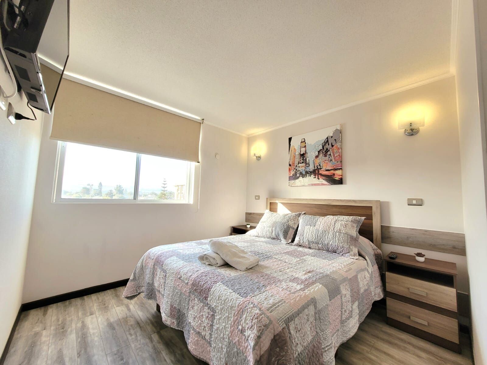 3 bedrooms, iron/ironing board, internet, bed sheets