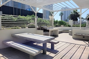 Outdoor dining - Vrbo Property (Coquimbo)