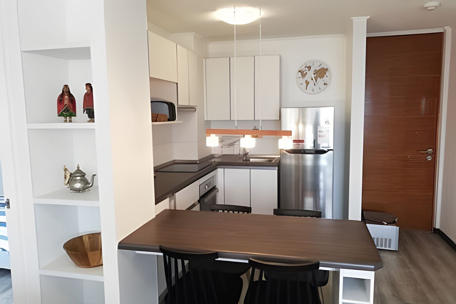 Fridge, microwave, oven, cookware/dishes/utensils