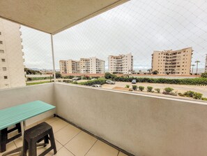 Outdoor dining - Vrbo Property (La Serena)