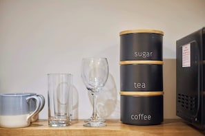 Kaffee und/oder Kaffeemaschine