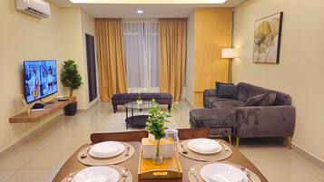 Deluxe Condo, Patio, City View A2 | Iron/ironing board, free WiFi