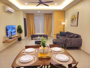 Deluxe Condo, Patio, City View A2 | Iron/ironing board, WiFi (free) - Bali Residence - Melaka Kota Syahbandar  (Melaka)
