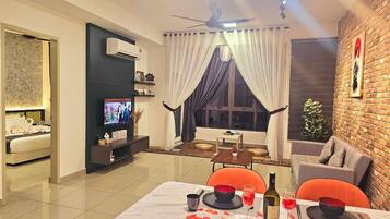 Superior Condo, 1 Bedroom, Non Smoking, Patio | Interior