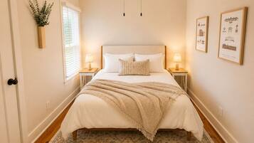 2 bedrooms, bed sheets