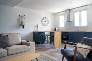 TV - Triplex for 4 people, 10-minute walk from downtown (Caen)