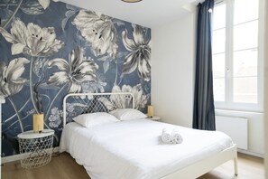 Iron/ironing board, WiFi, bed sheets - Elegant and trendy in the heart of the historic district (Caen)