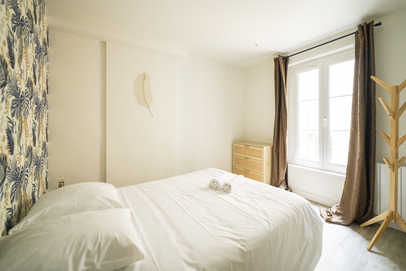 1 chambre, fer et planche à repasser, Wi-Fi, draps fournis