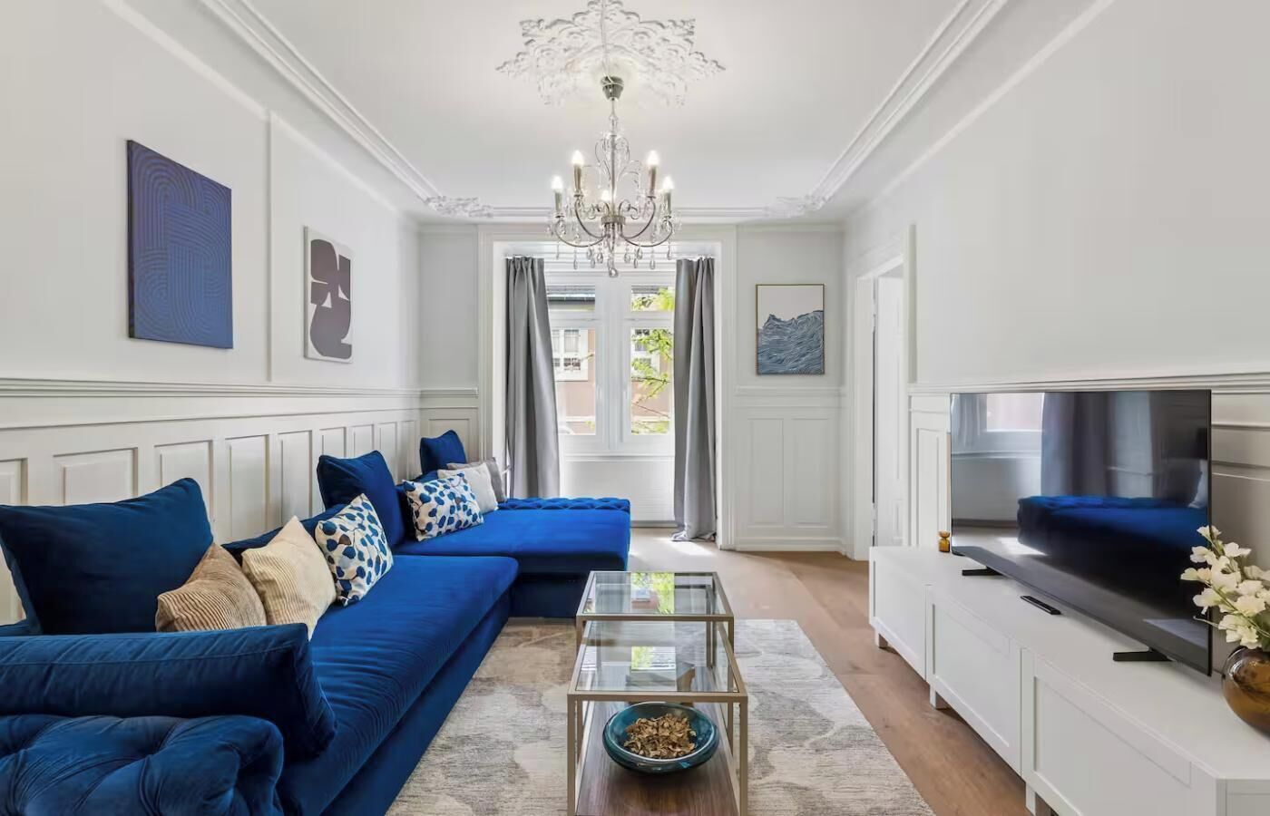 A Perfect Balance Between Urban Convenience & Local Charm  Zurich - Kloten