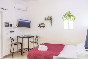Classic Studio | Free WiFi - Braccia-House (Catania)