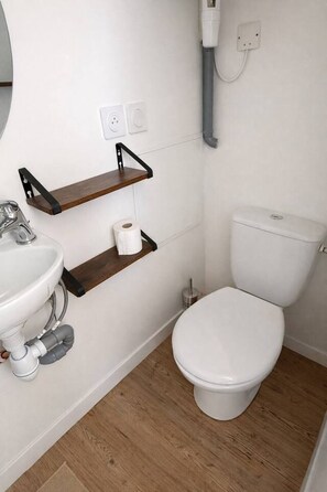 Hair dryer - Studio Apartment for 1 Person - University (Caen)