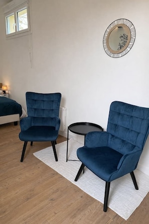 Interior - Apartment for 2 - Near the University, easy parking (Caen)
