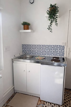 Interior - Apartment for 2 - Near the University, easy parking (Caen)