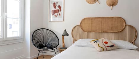 Fer et planche à repasser, Wi-Fi, draps fournis
