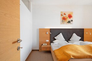 1 bedroom, WiFi, bed sheets - Apartment 'Economy' with View (Tirol)