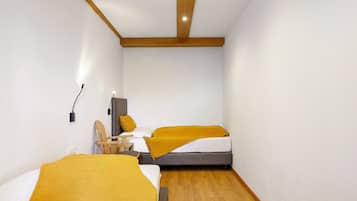 3 bedrooms, WiFi, bed sheets