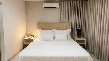 3 bedrooms, iron/ironing board, WiFi (free), bed sheets