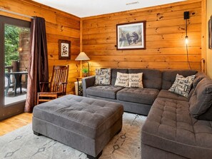 Fernseher, Kamin
