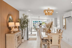 Dining - Stunning Keys retreat with 3 bedrooms, pool, dockage & endless island vibes (Key Colony Beach)