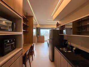 Apartment | Eigene Küche | Kühlschrank, Mikrowelle, Ofen, Herdplatte