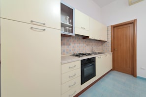 Private kitchen - Vrbo Property (Barano D'ischia)