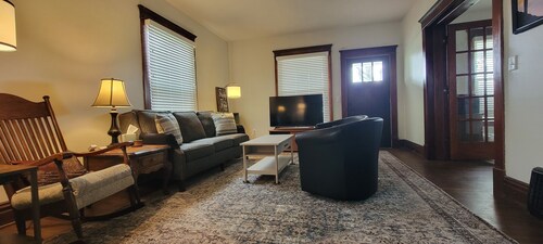 Perfect 3-bedroom farmhouse in country setting in lovely Wauseon